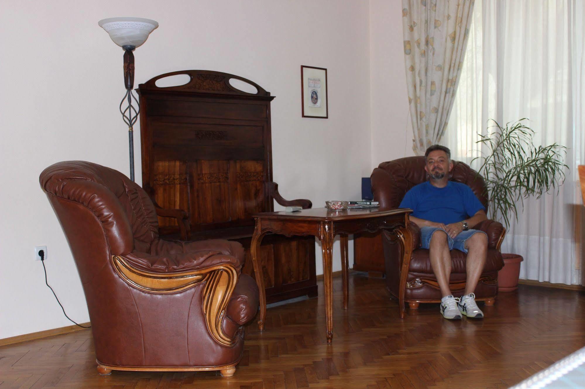 Casa Ferrari Bed & Breakfast Sofia Exterior foto