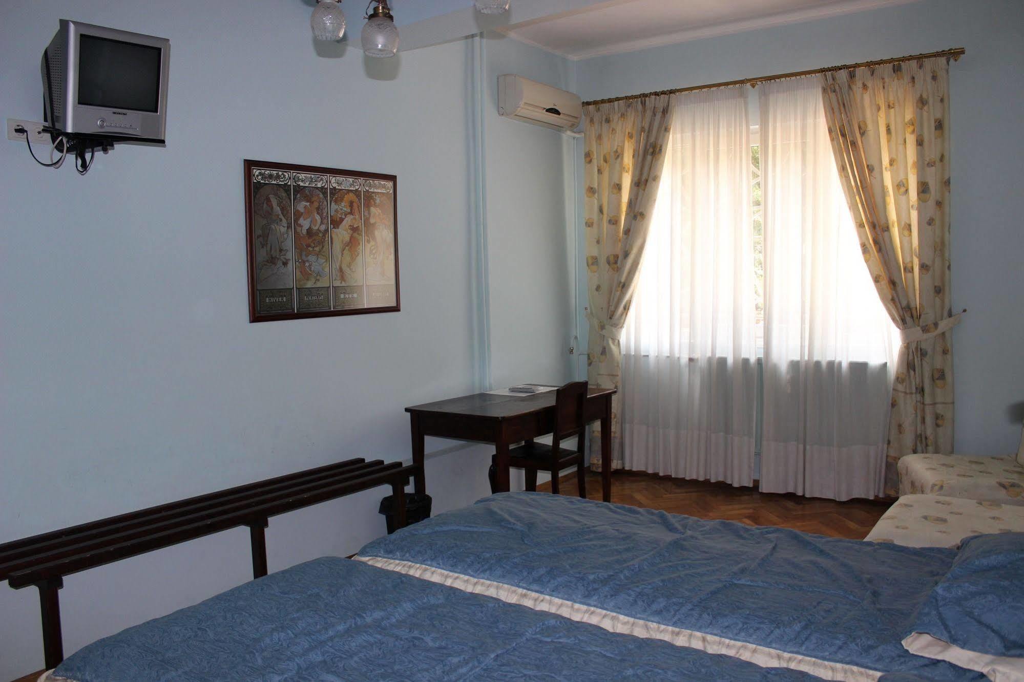 Casa Ferrari Bed & Breakfast Sofia Exterior foto